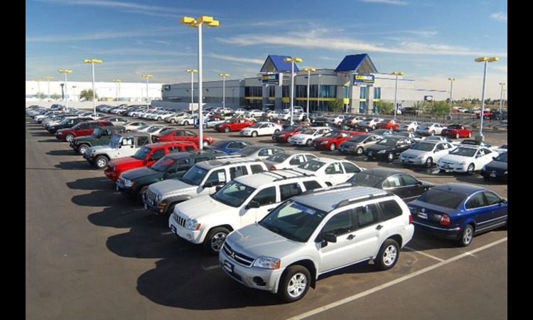 Buying a Used Car in the UAE? How to Find a Good Deal and Avoid Costly Mistakes